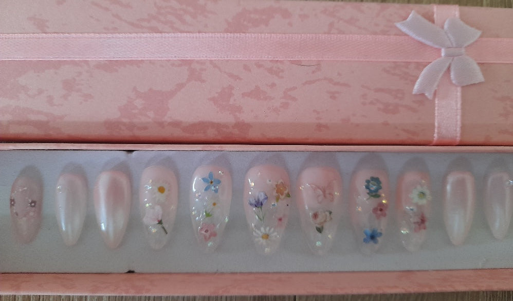 Faux ongles à presser